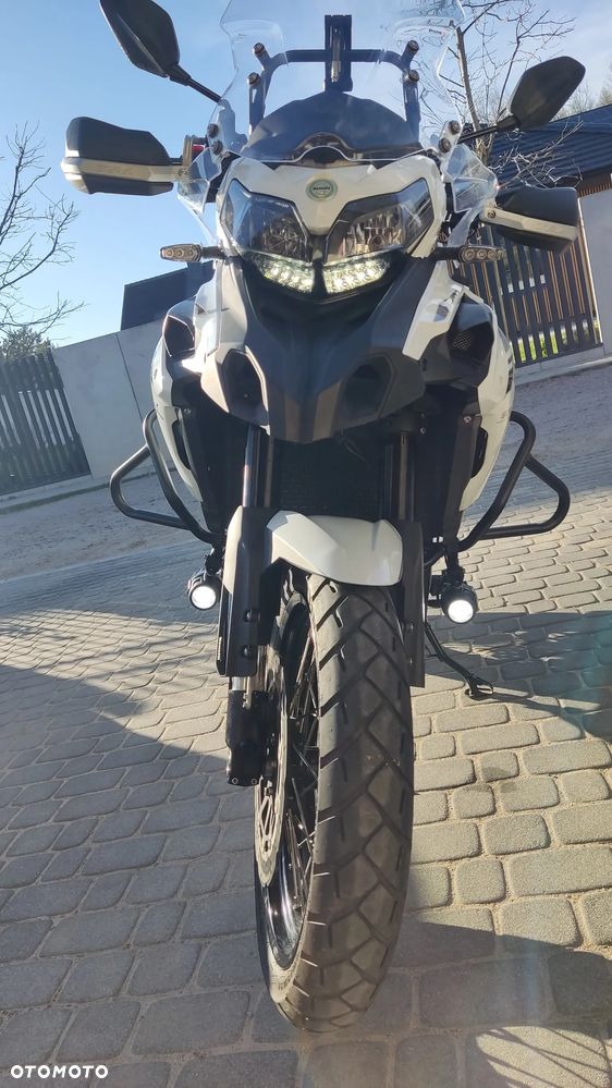 Benelli TRK 502X - 10