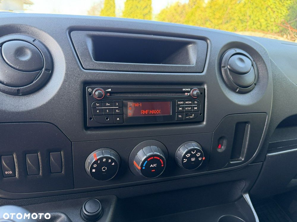 Renault Master - 15