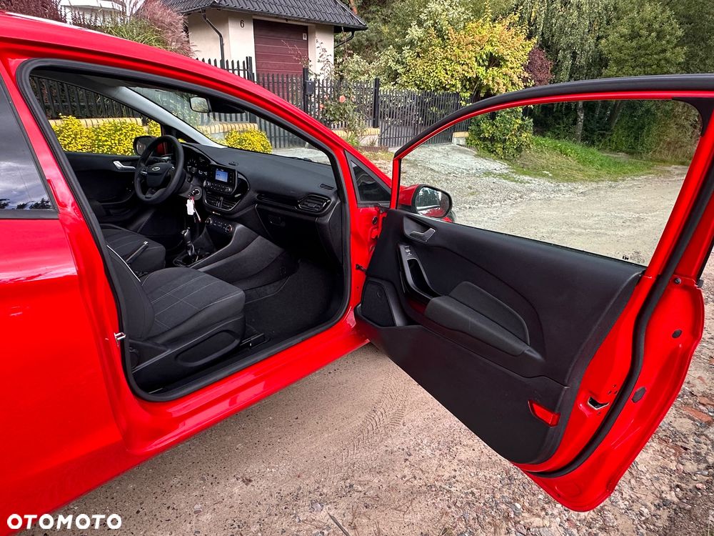 Ford Fiesta 1.1 Trend - 22