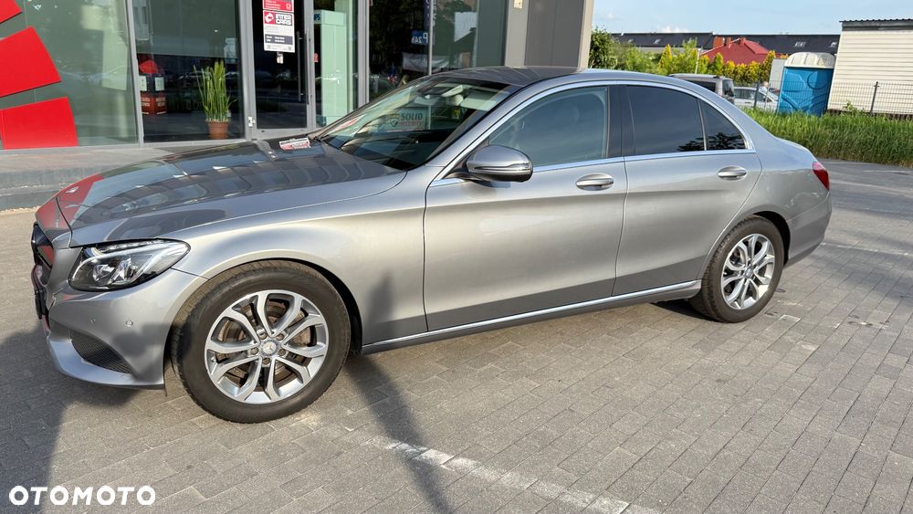 Mercedes-Benz Klasa C 200 7G-TRONIC - 23