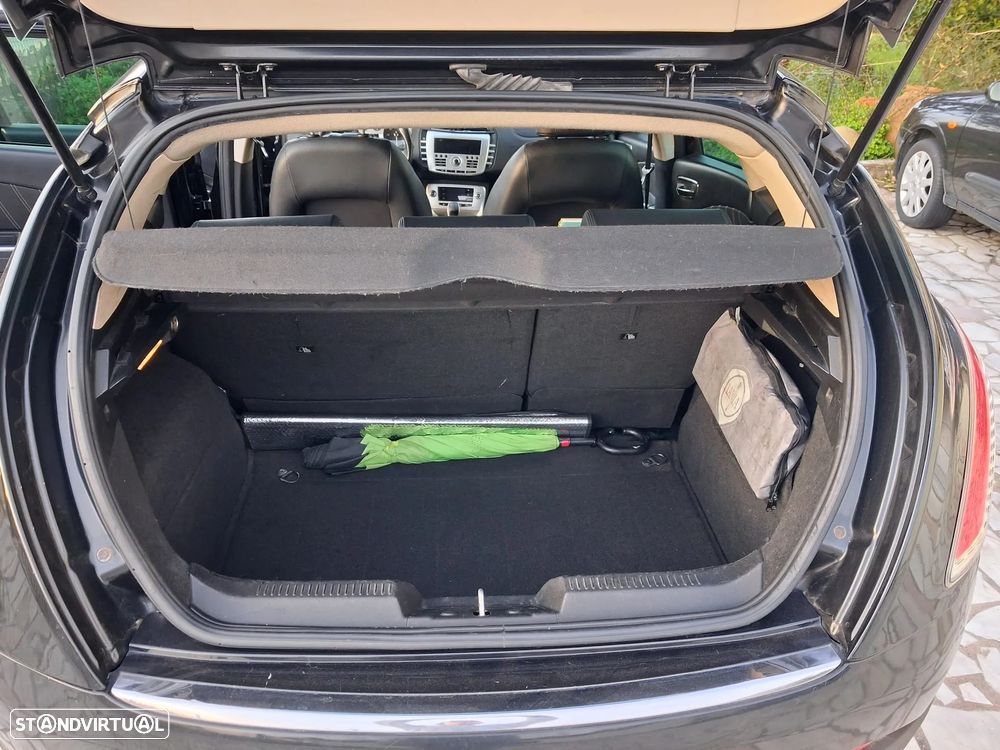 Lancia Delta 1.6 M-Jet Platinum - 10