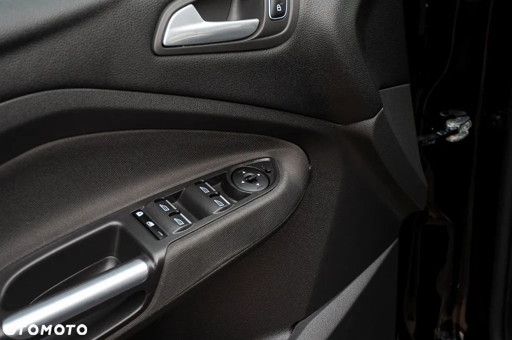 Ford C-MAX 1.5 EcoBoost Start-Stop-System Titanium - 36