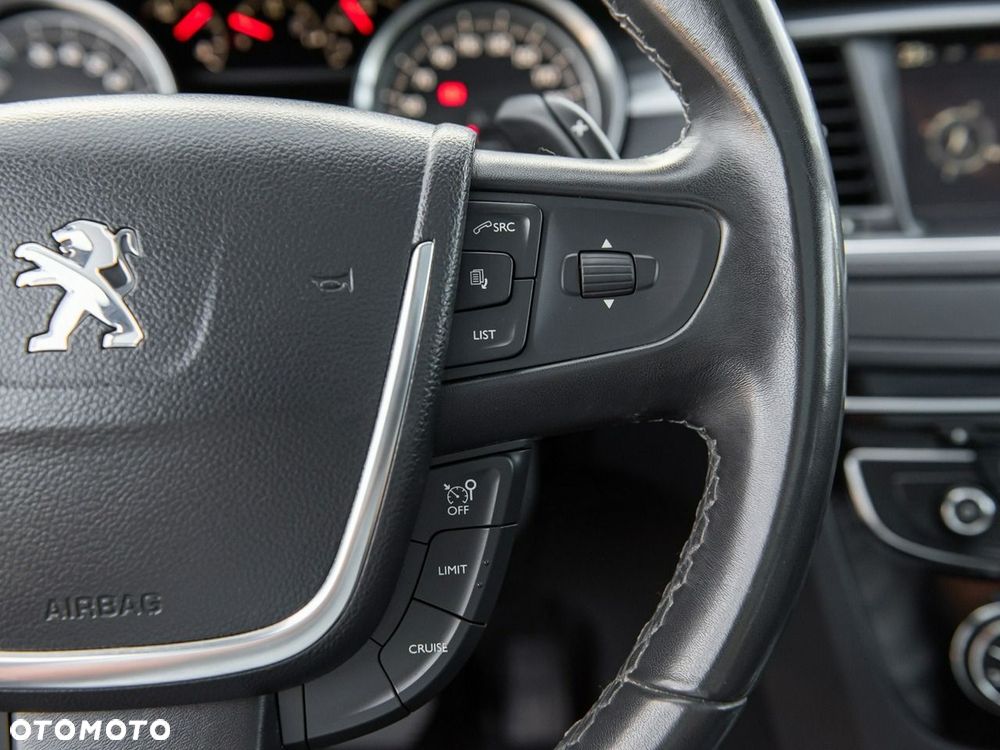 Peugeot 508 RXH 2.0 HDi HYbrid4 - 31