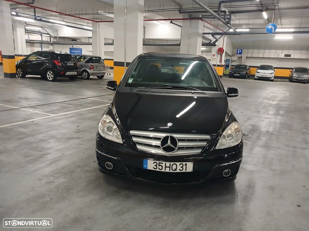 Mercedes-Benz B 180 CDi - 2