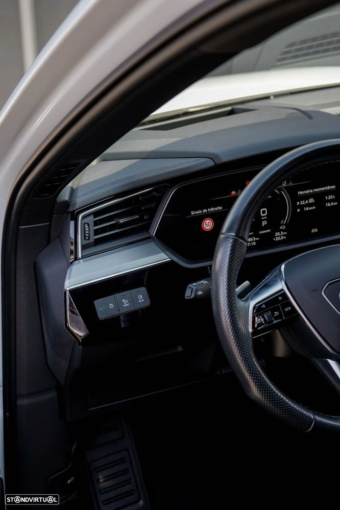 Audi e-tron Sportback 55 quattro S line - 34