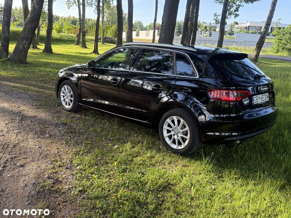 Audi A3 Sportback - 3