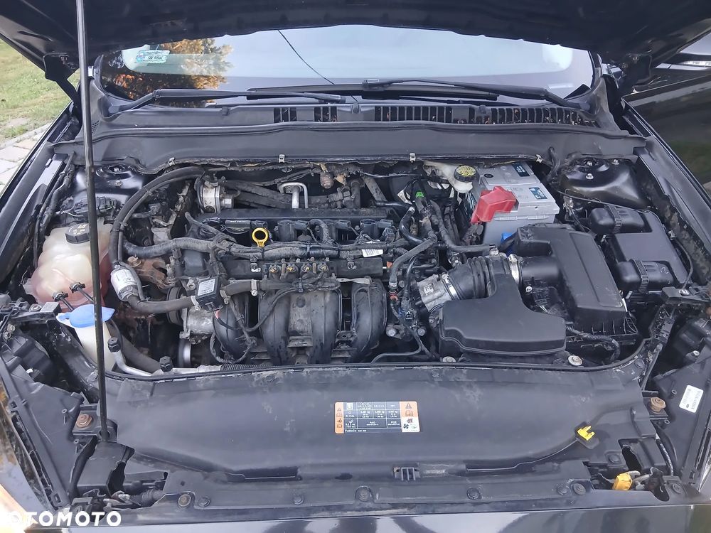 Ford Fusion - 10