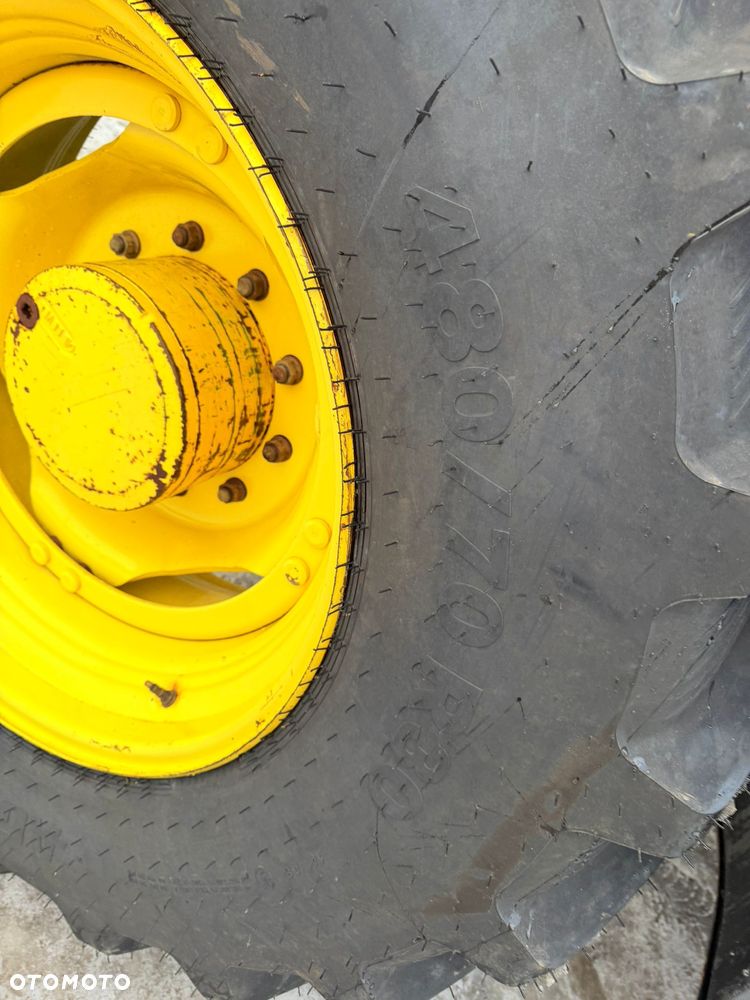 John Deere 6170M - 21