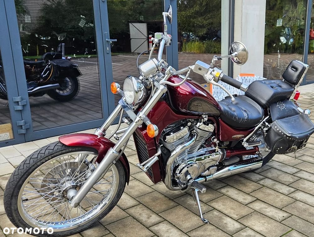 Suzuki Intruder - 6