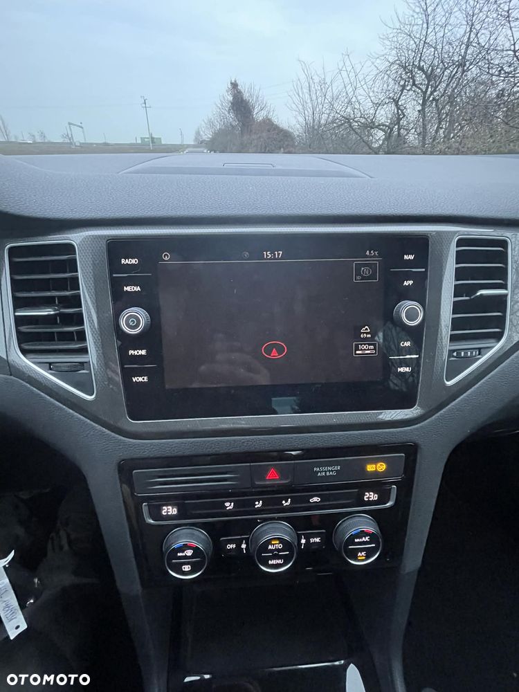 Volkswagen Golf Sportsvan SV 1.0 TSI Comfortline - 16