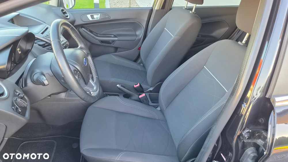 Ford Fiesta 1.5 TDCi Titanium - 17
