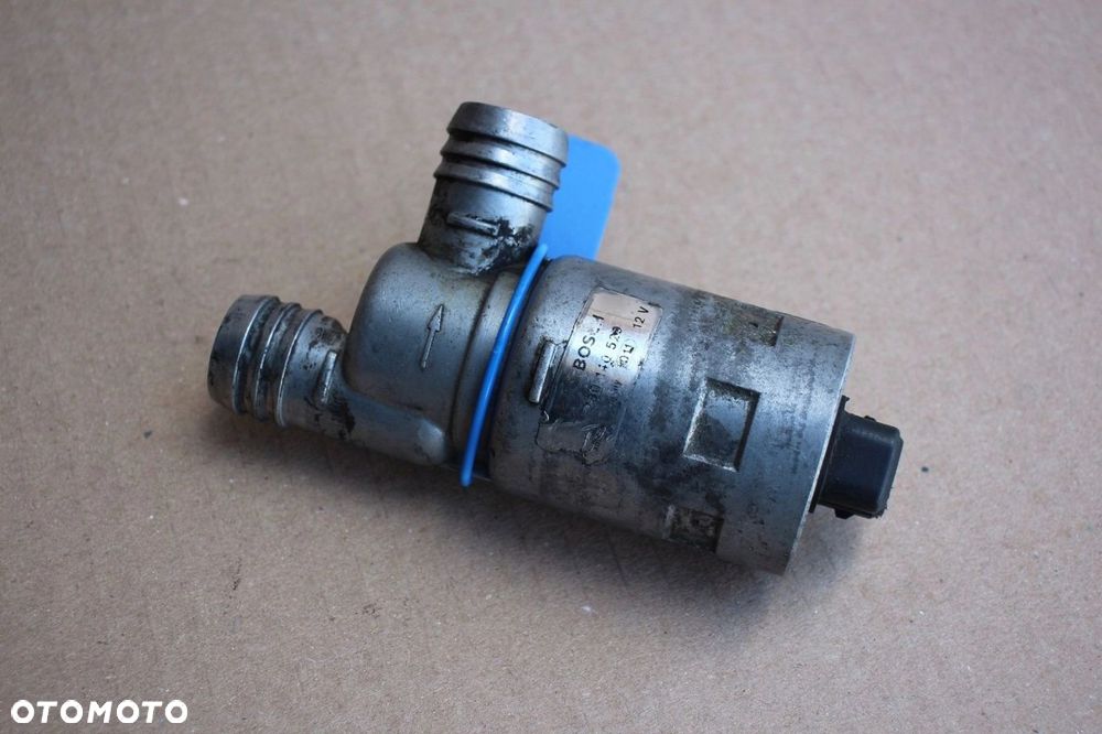 Silniczek krokowy BMW e30 e34 e36 1.6 1.8 1.8is BOSCH 0280140529 m40 m42 - 1