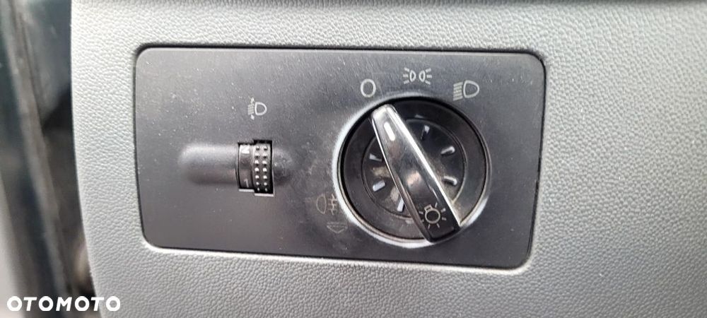 PRZELACZNIK SKODA FABIA I 2004