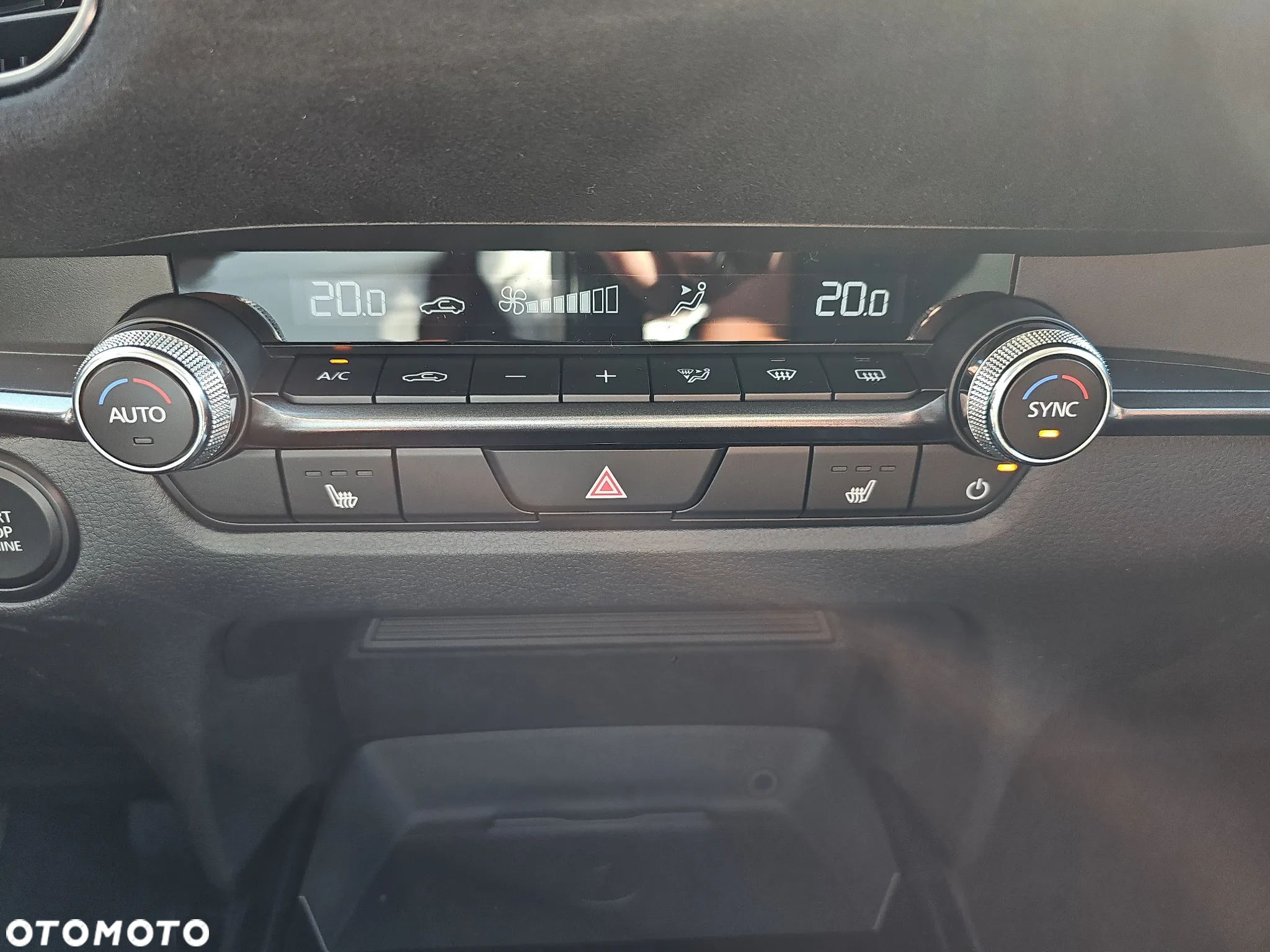 Mazda CX-30 - 13