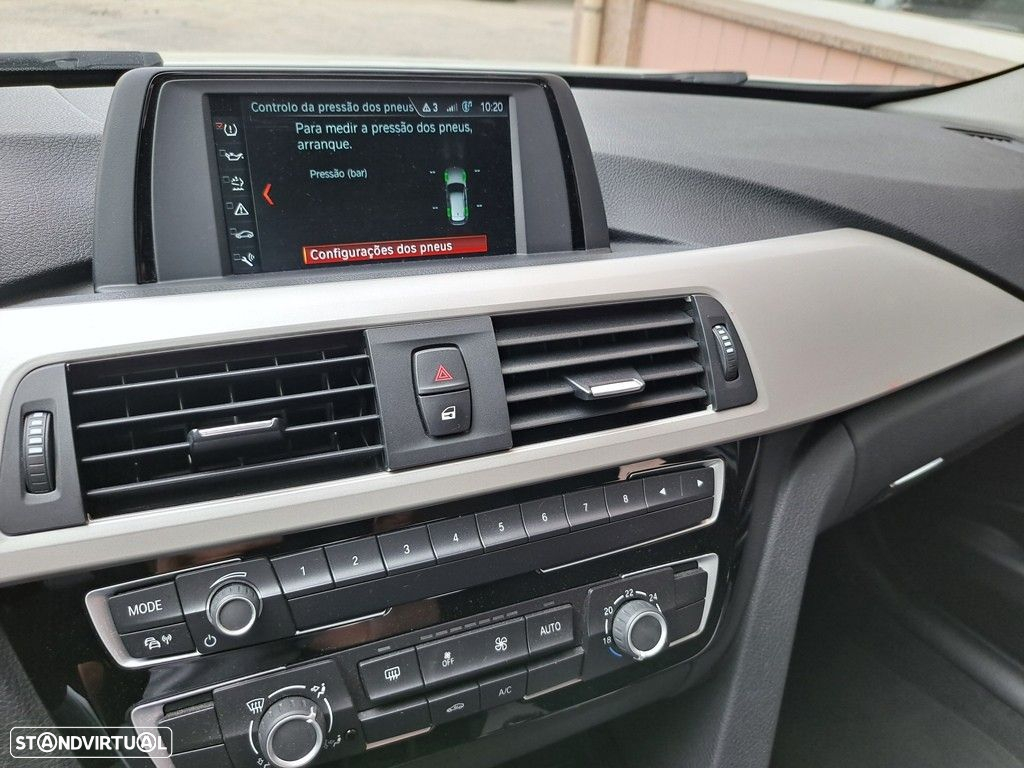BMW 318 d Touring - 17
