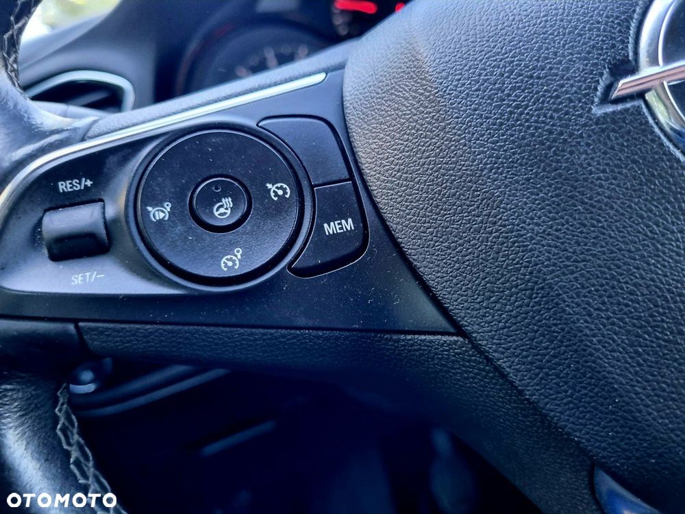 Opel Grandland X 1.2 Start/Stop Elegance - 15