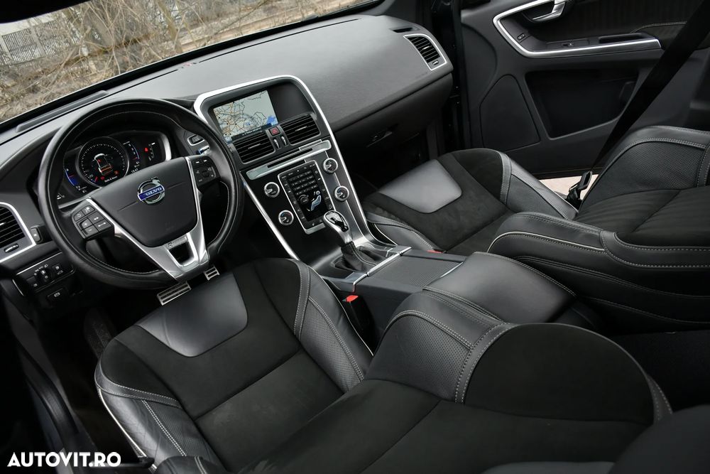 Volvo XC 60 D4 AWD Geartronic Summum - 34