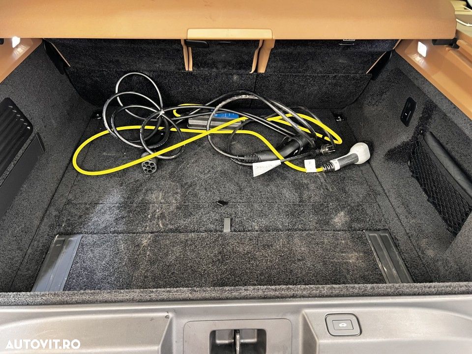 Land Rover Range Rover - 20