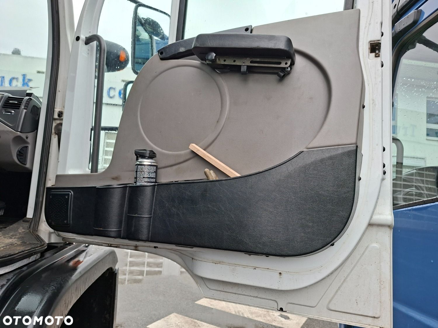 MIKANN Unimog U527 4X4 - 26