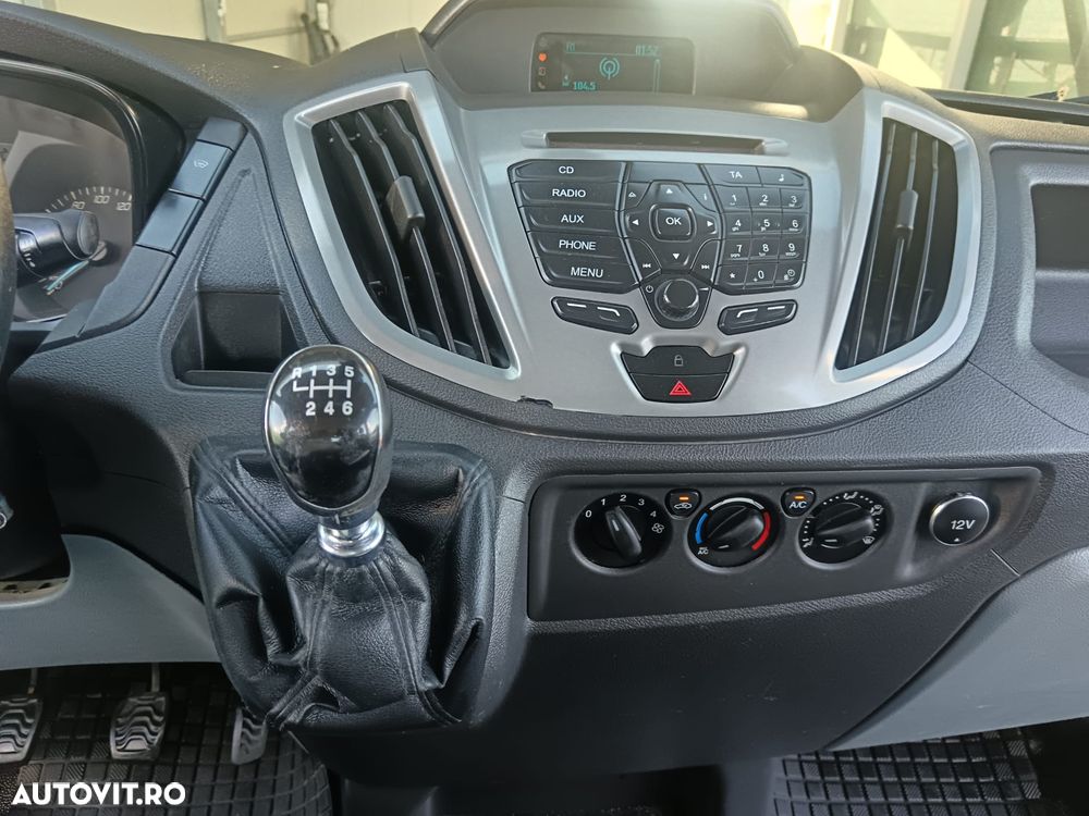 Ford Transit - 10