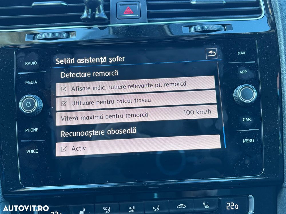 Volkswagen Golf 2.0 TDI DSG Comfortline - 19