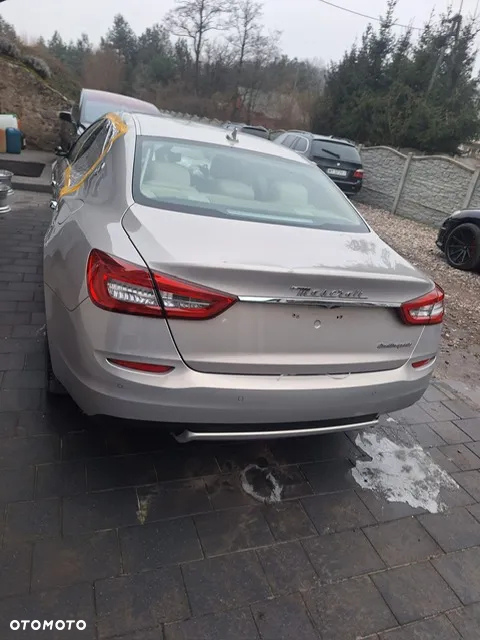 Maserati Quattroporte - 4