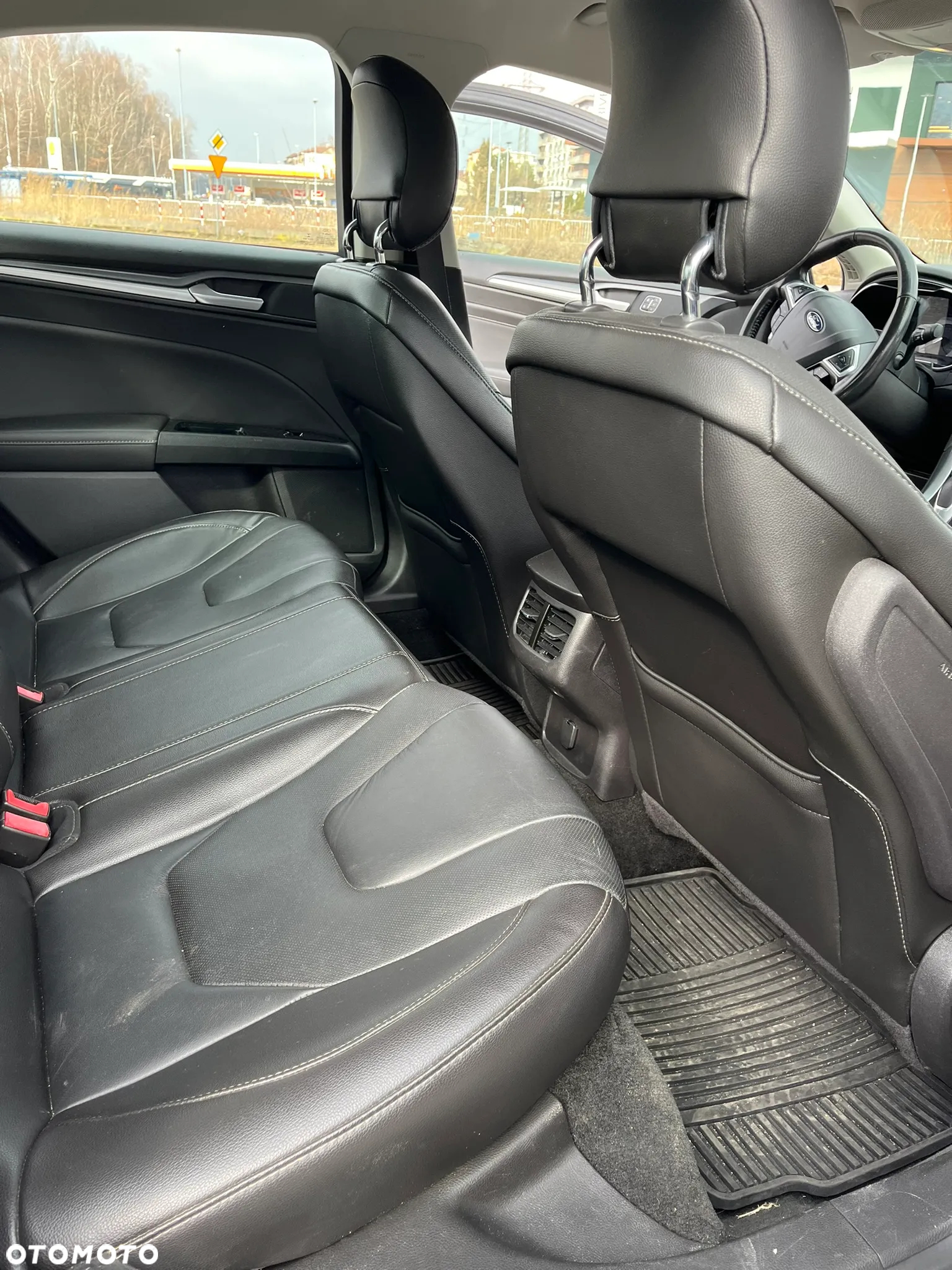 Ford Fusion 2.0 EcoBoost Titanium - 12