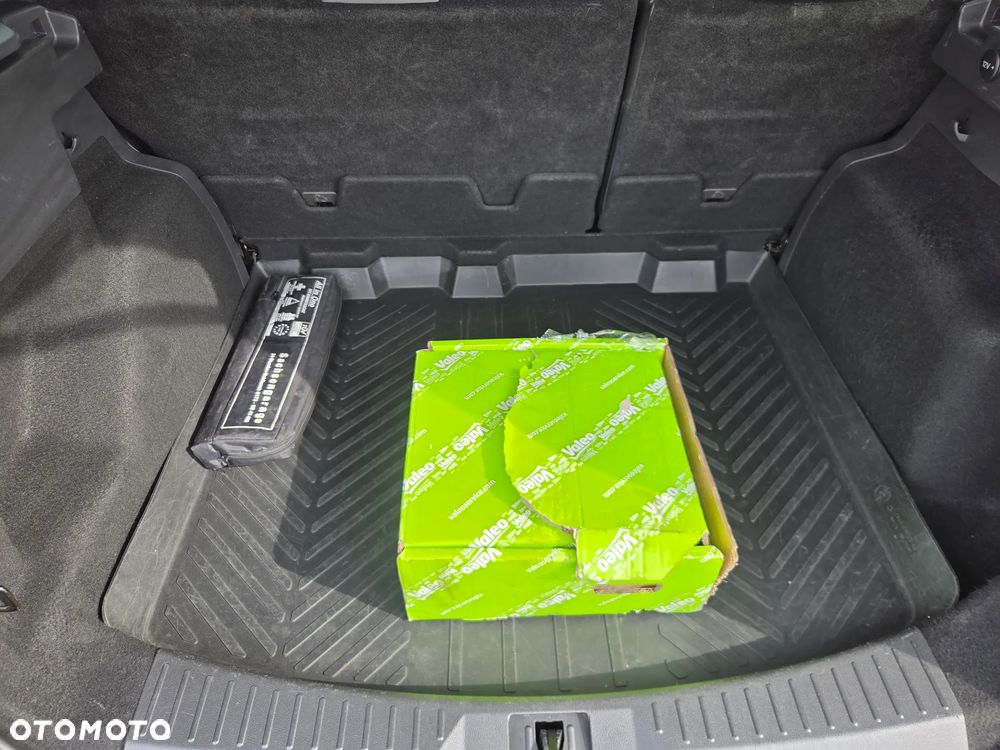 Ford Kuga 2.0 TDCi Titanium - 15