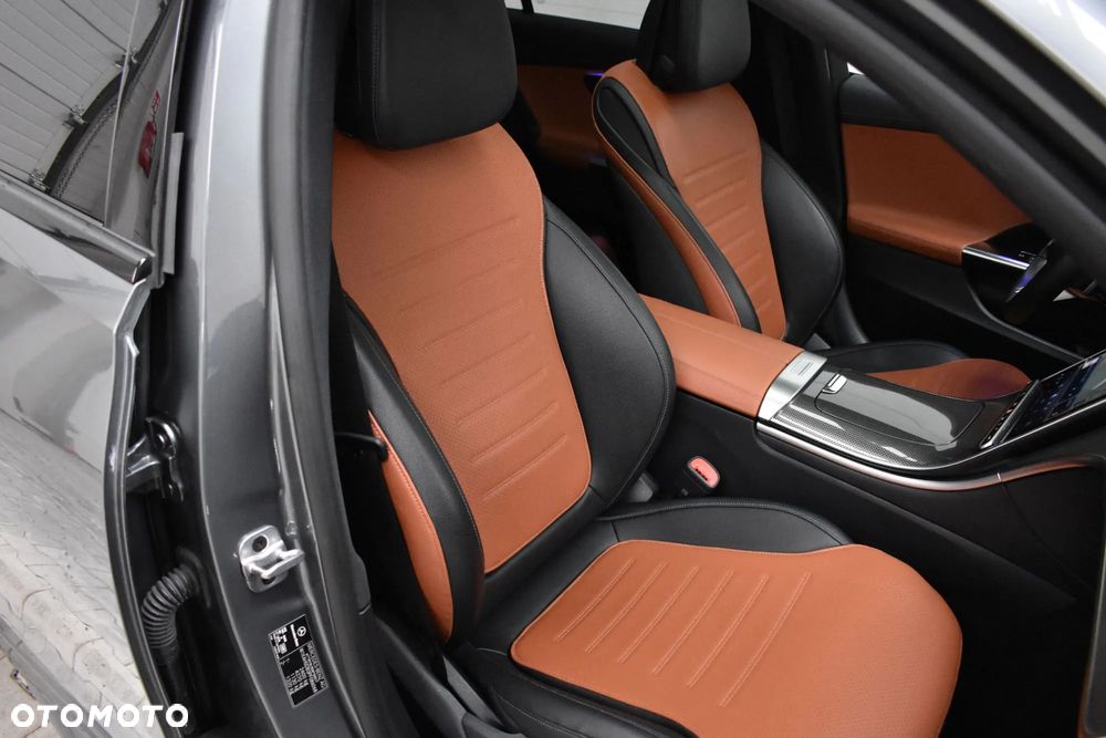 Mercedes-Benz Klasa C 200 d 9G-TRONIC AMG Line - 20