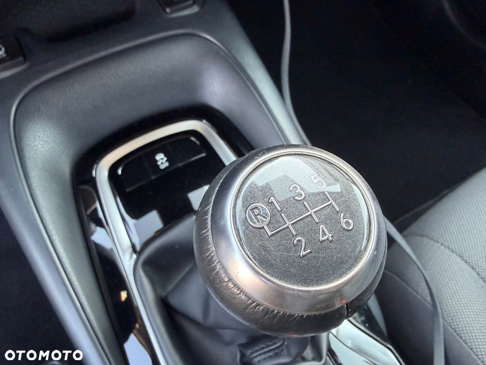 Toyota Corolla 1.5 Comfort - 8