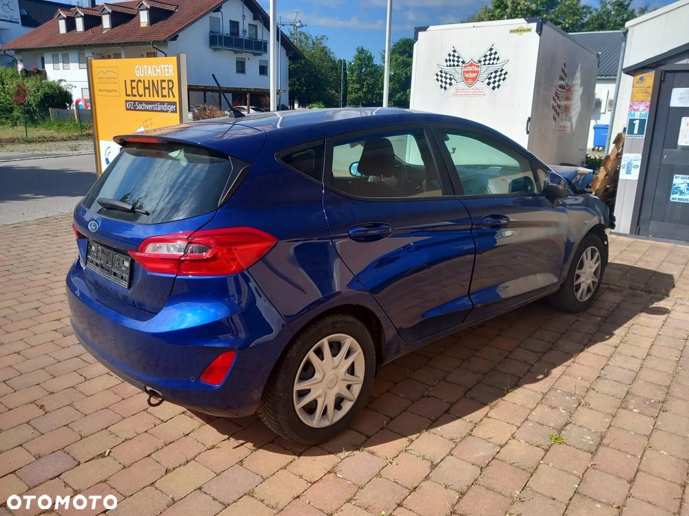 Ford Fiesta - 2