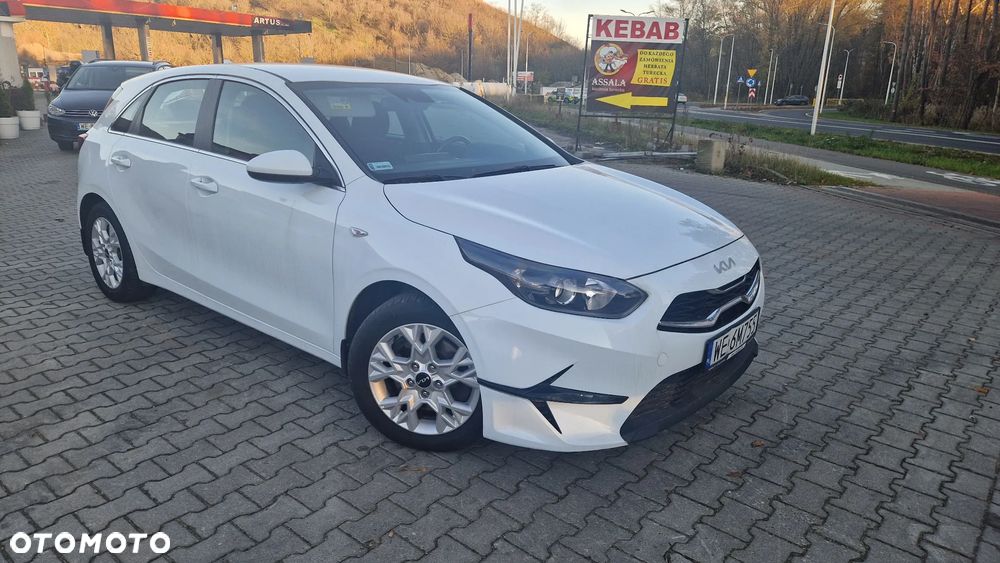 Kia Ceed 1.5 T-GDI M - 1