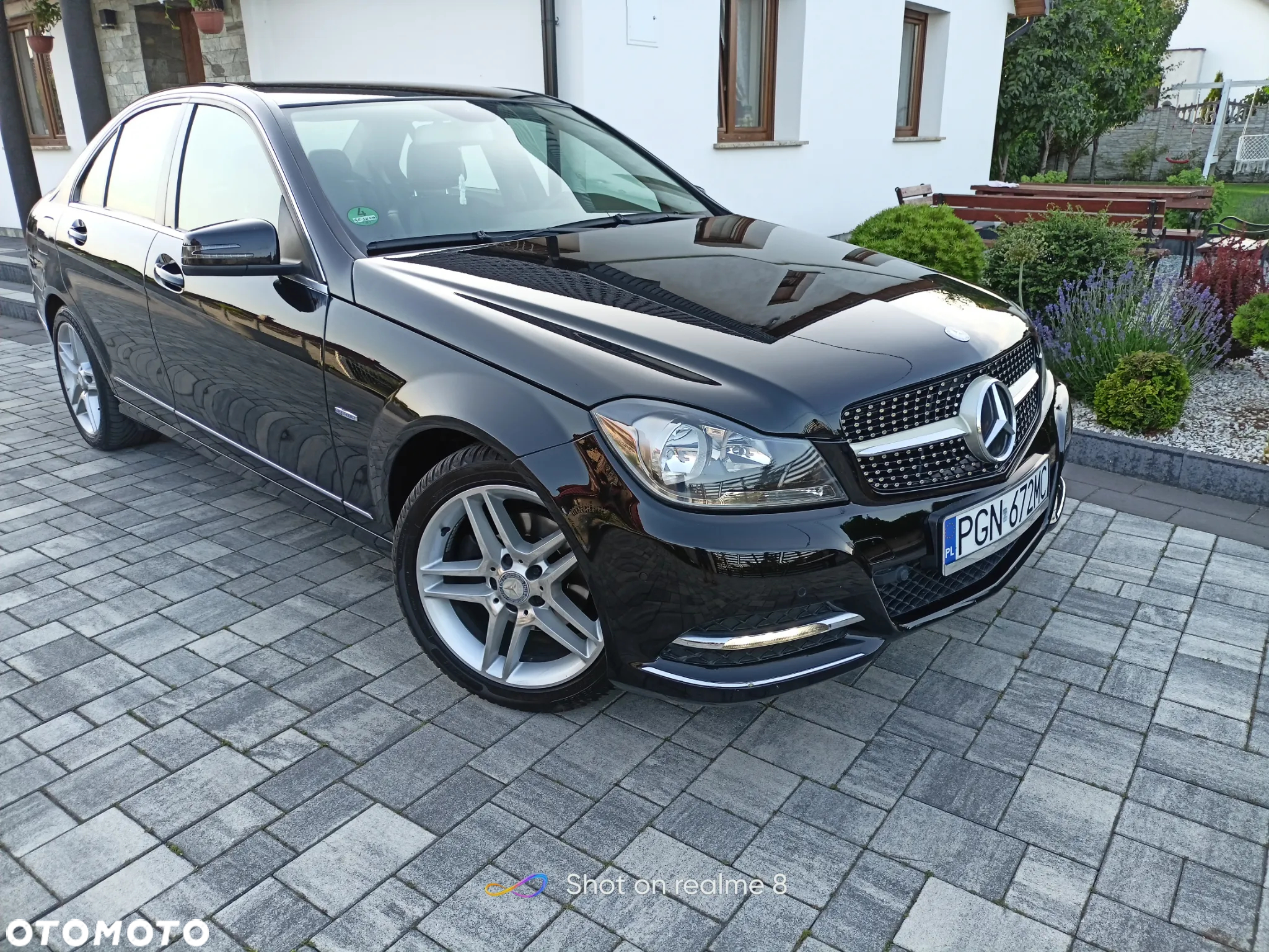 Mercedes-Benz Klasa C 180 CGI BlueEff Avantgarde - 40