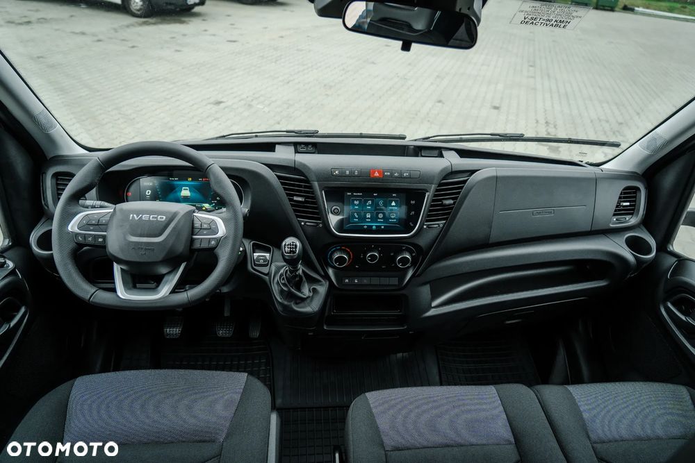 Iveco DAILY 35S16 D - 12