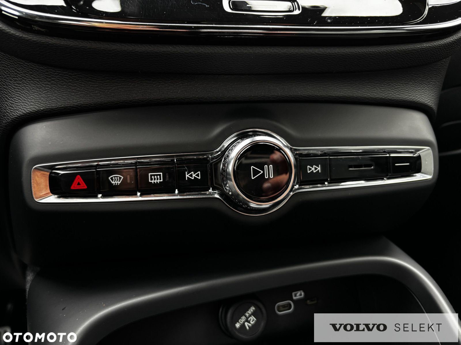 Volvo XC 40 - 15