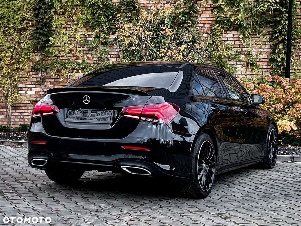 Mercedes-Benz Klasa A 180 7G-DCT AMG Line - 4