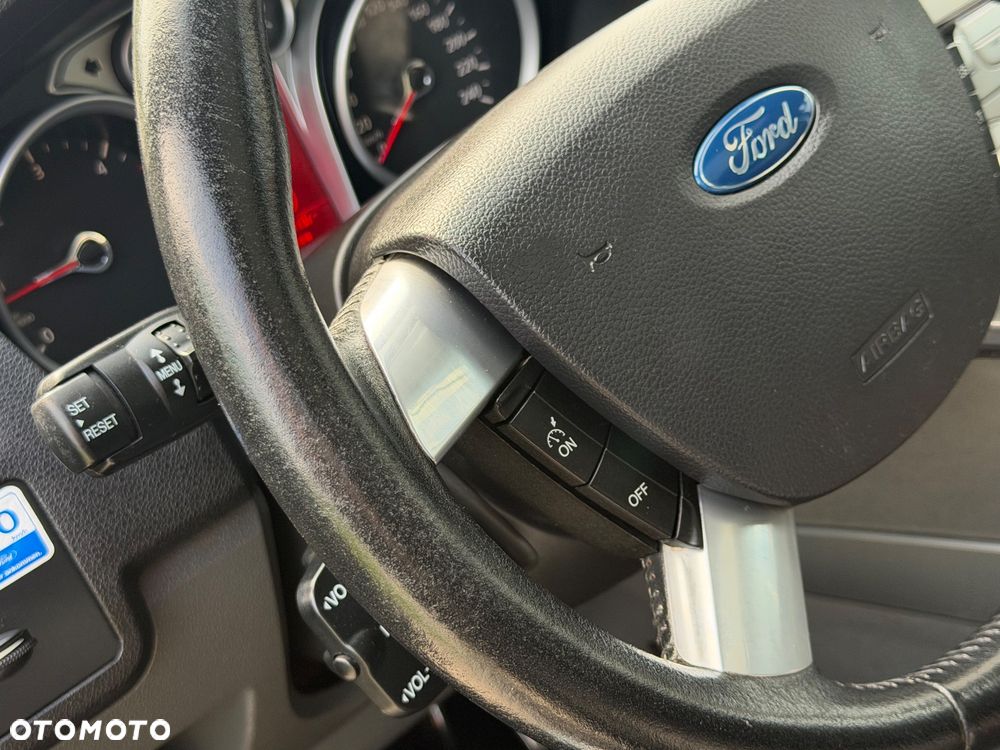 Ford Kuga 2.0 TDCi 4x4 Individual - 35