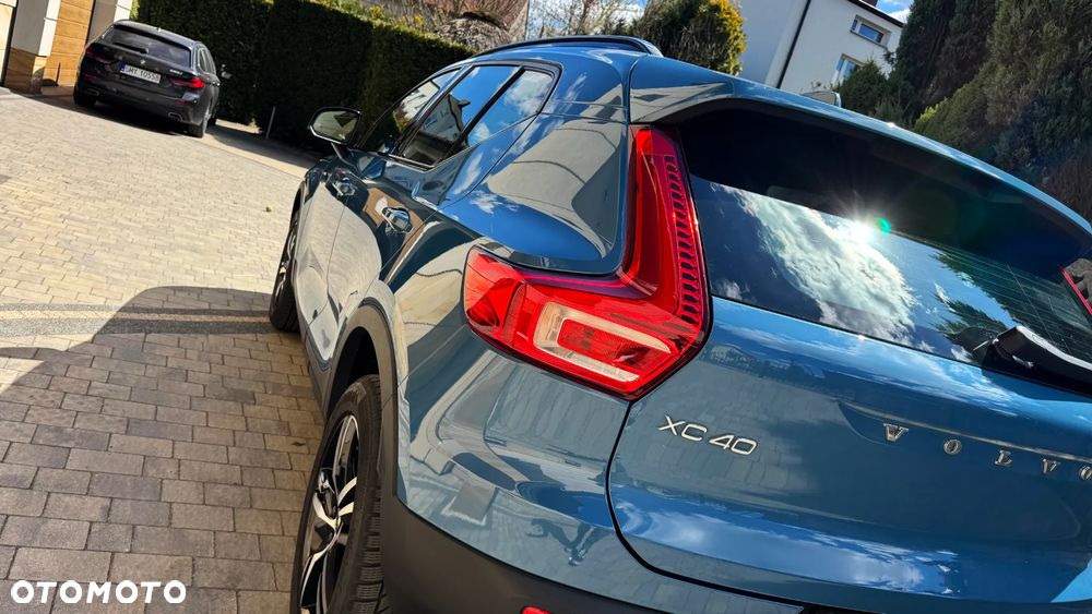 Volvo XC 40 B3 B DKG Plus Black Edition - 7