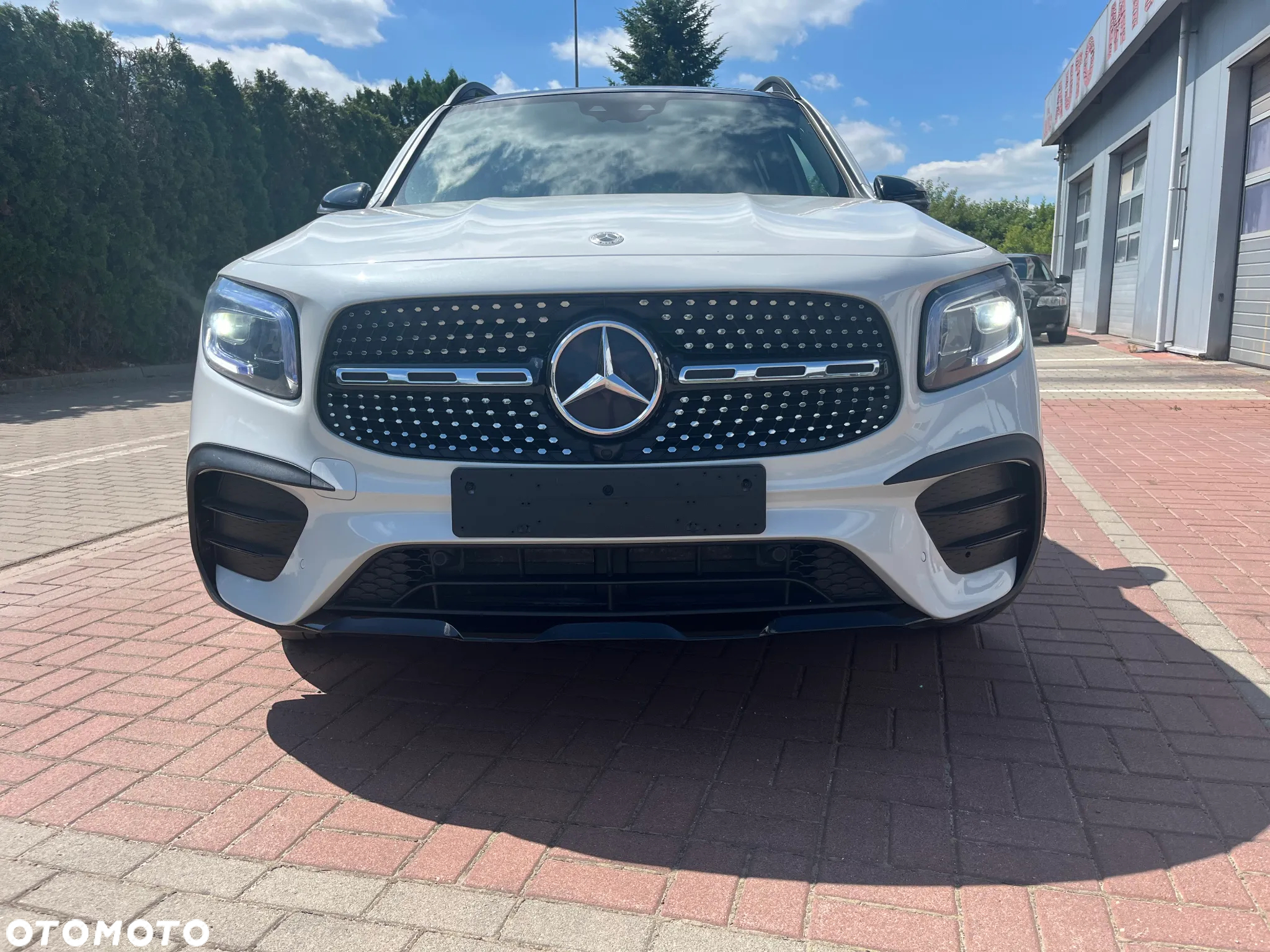 Mercedes-Benz GLB 180 d AMG Line 8G-DCT - 3