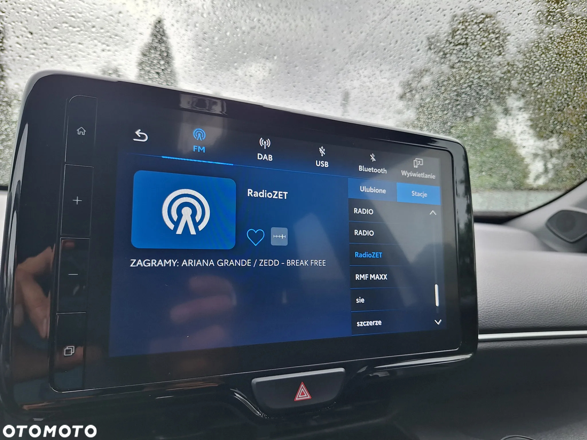 Toyota Yaris Cross Hybrid 1.5 Premiere Edition - 28