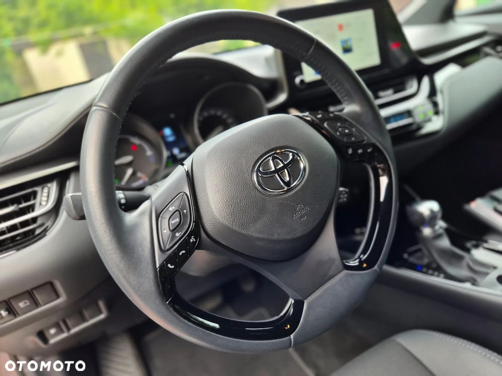 Toyota C-HR - 8