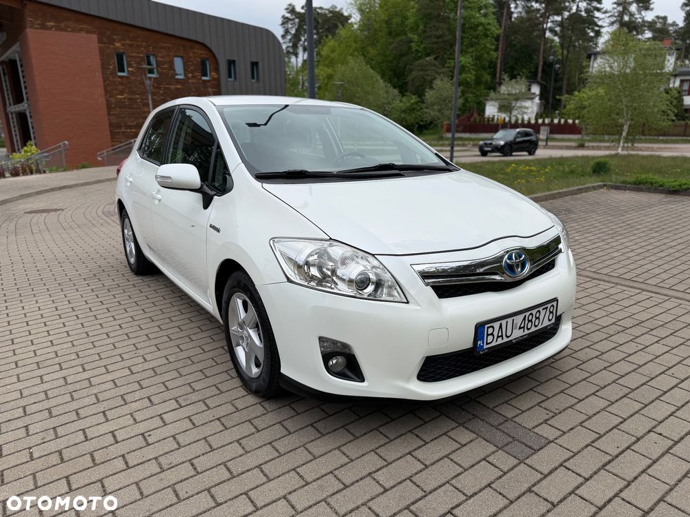 Toyota Auris 1.8 HSD Luna - 1