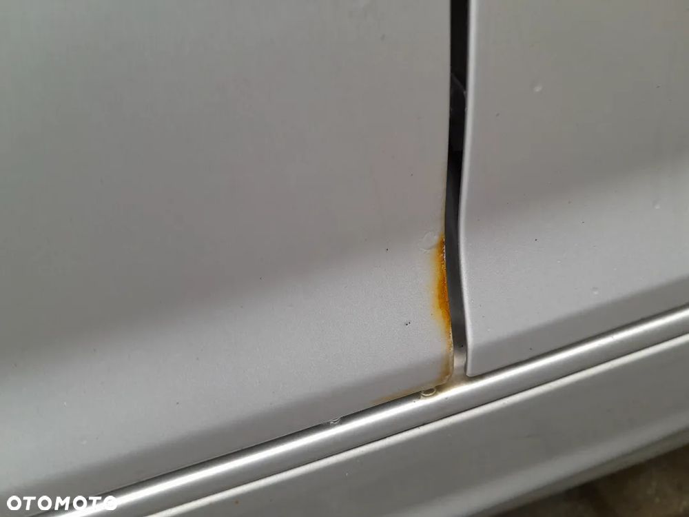 BMW E46 DRZWI PRAWE PRZEDNIE PRAWY PRZÓD SEDAN KOLOR: 354 - 6