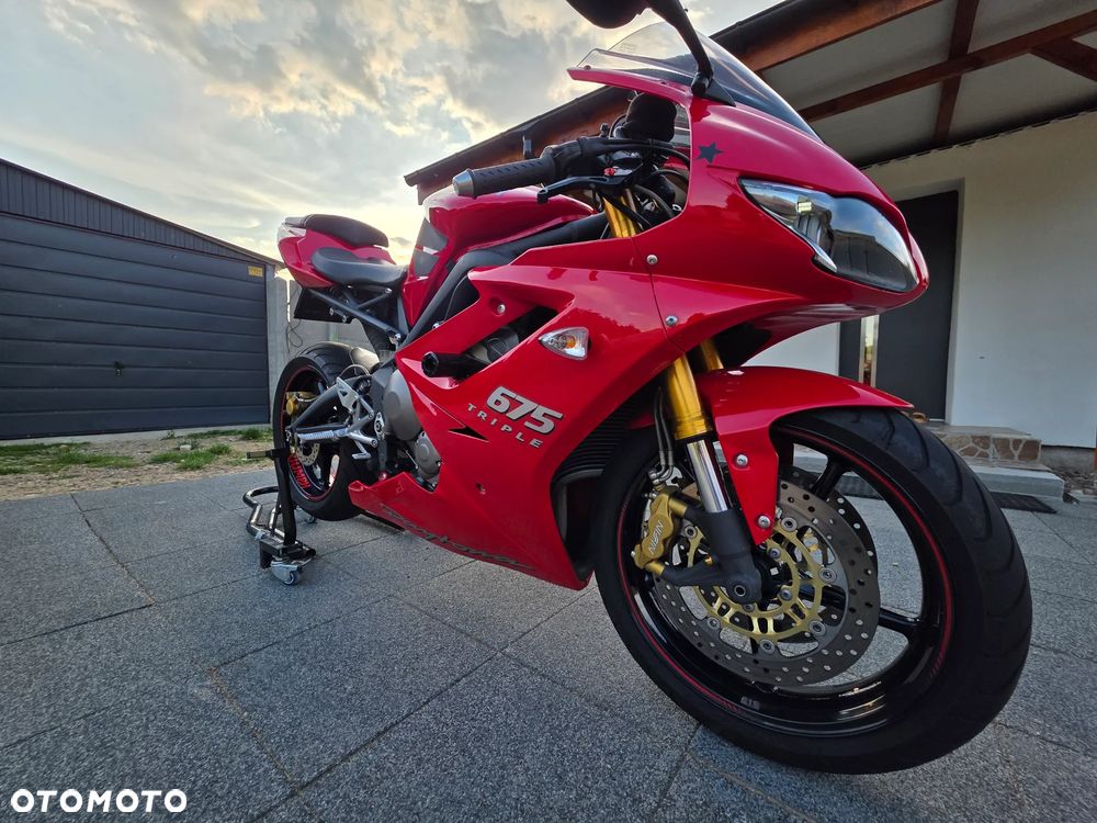 Triumph Daytona - 14