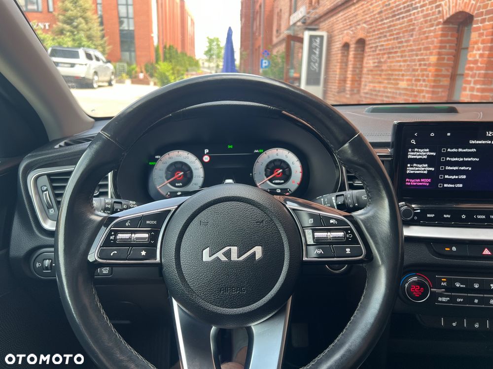 Kia Ceed 1.6 GDI DCT OPF Platinum Edition - 13
