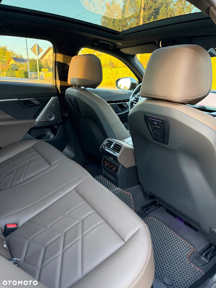 BMW Seria 5 520d xDrive mHEV M Sport - 25