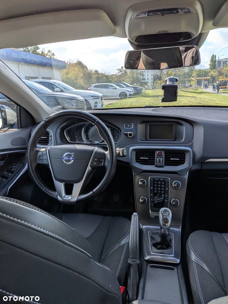 Volvo V40 - 17