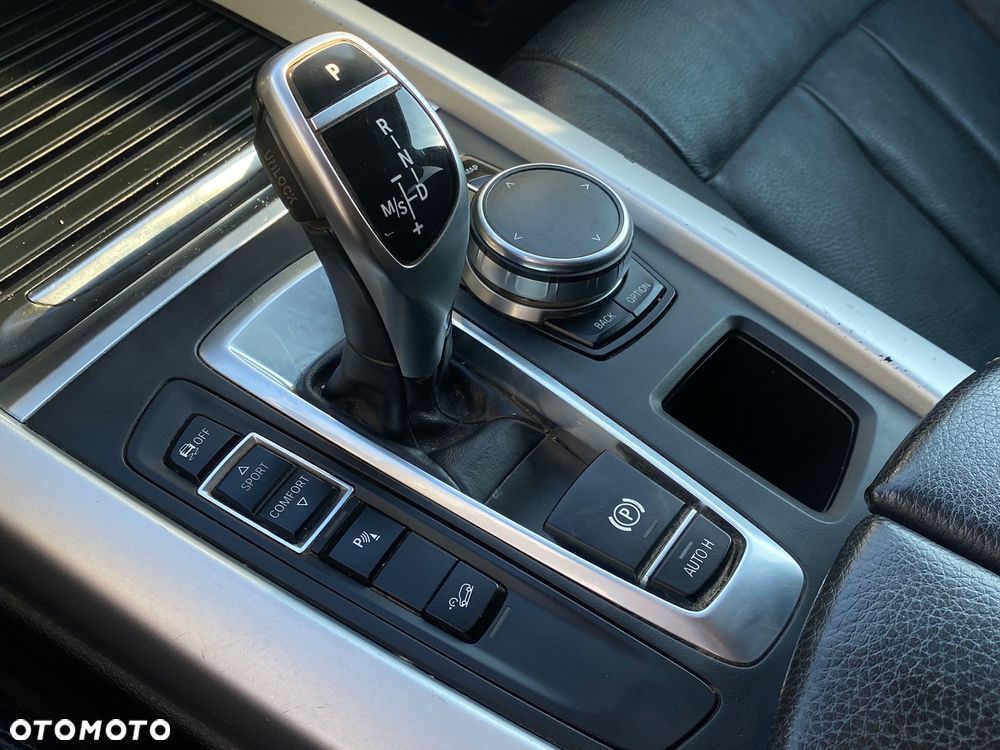 BMW X5 xDrive25d - 21