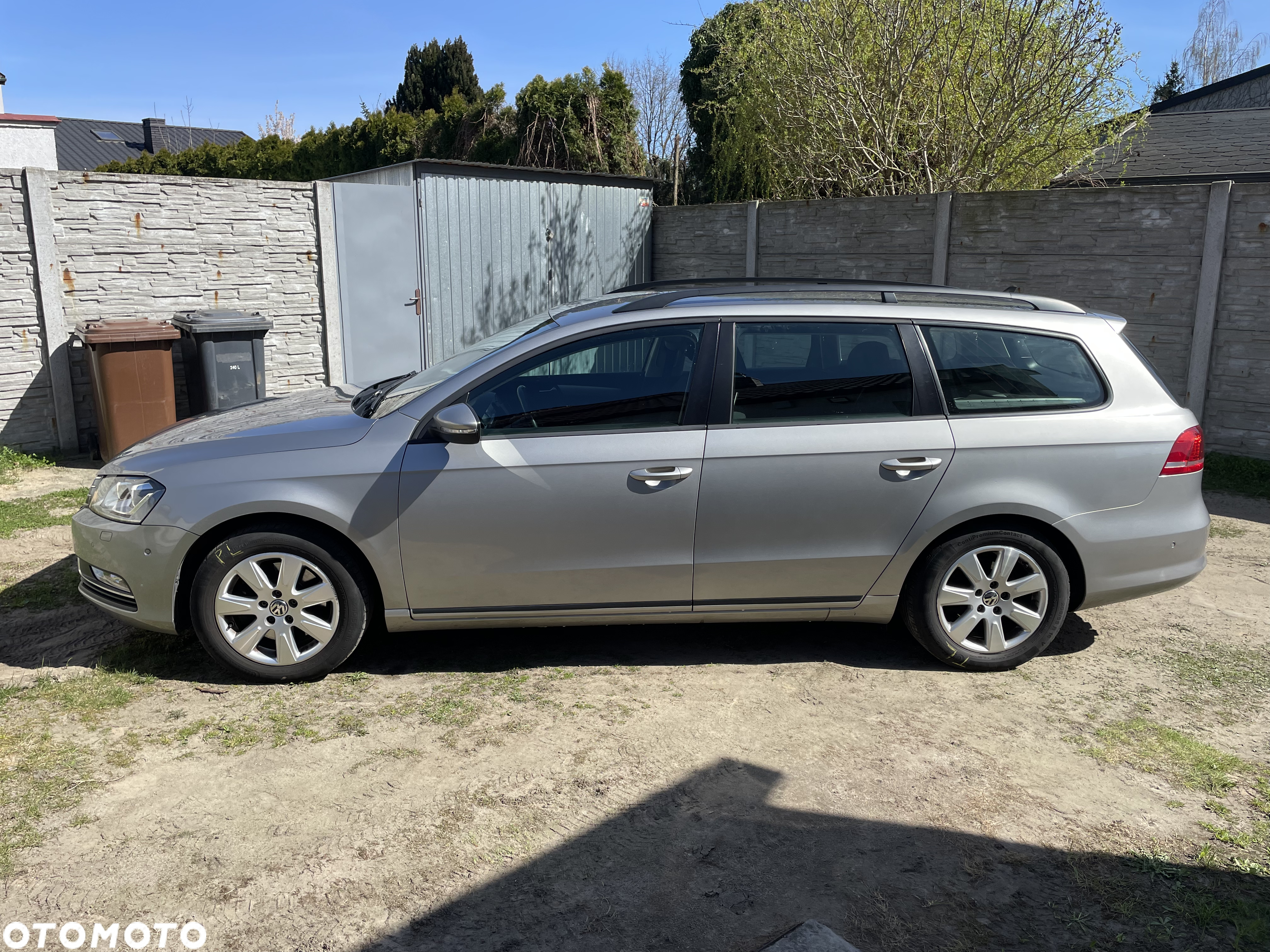 Volkswagen Passat - 10