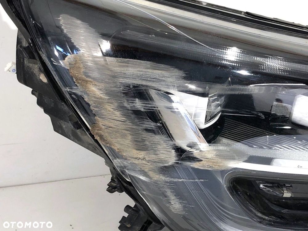 REFLEKTOR PRAWY PRZÓD LED  RENAULT MEGANE IV liftback (B9A/M/N_) 2015 - 2022 1.6 TCe 205 (B9MV) 151 - 2